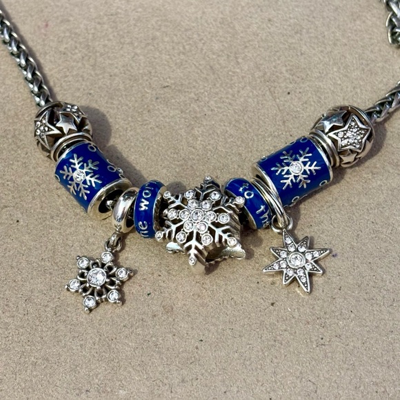 🎄🆕 Brighton Joy to the World spacer Thin blue Christmas bead Retired Gift ready - Picture 7 of 10